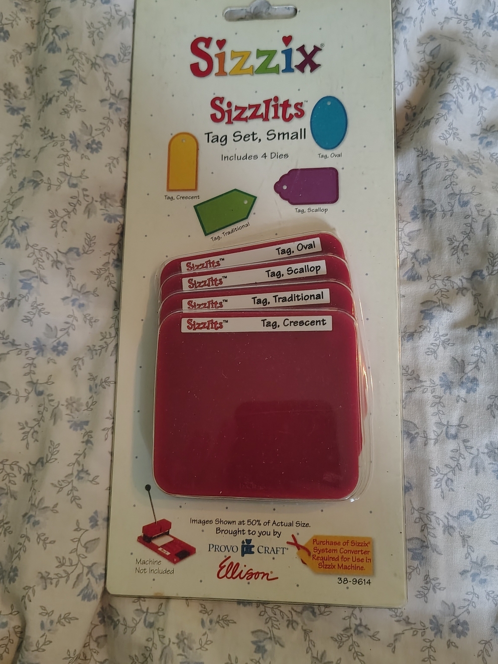 Sizzix Red Tag Die Set - Small Sizzlits 4-Pack